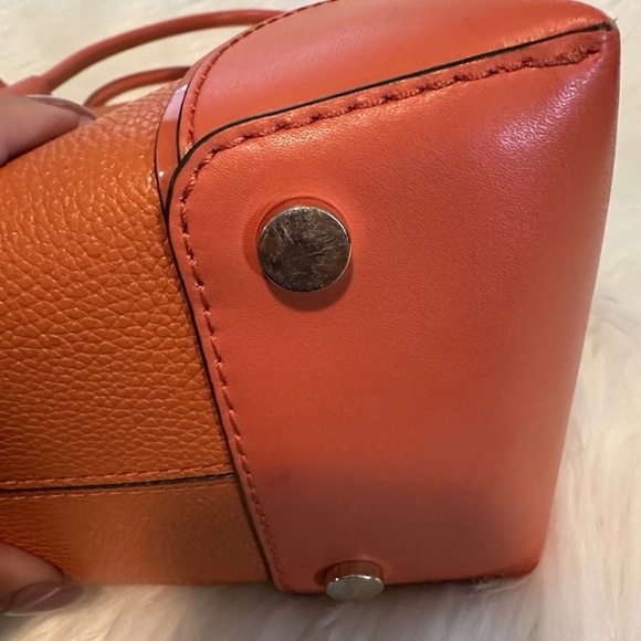MICHAEL KORS Medium Tote Bag Purse Orange Crush Display Bag Missing Strap - Picture 8 of 9